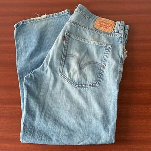 Vintage men’s 569 Levi’s mom jeans